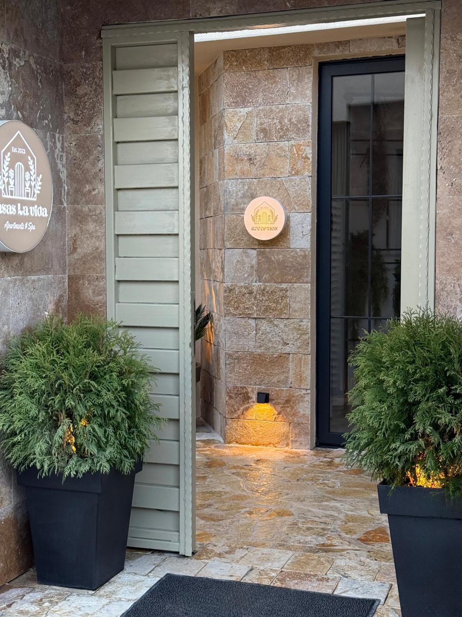 La Vida Apartments Бар Экстерьер фото